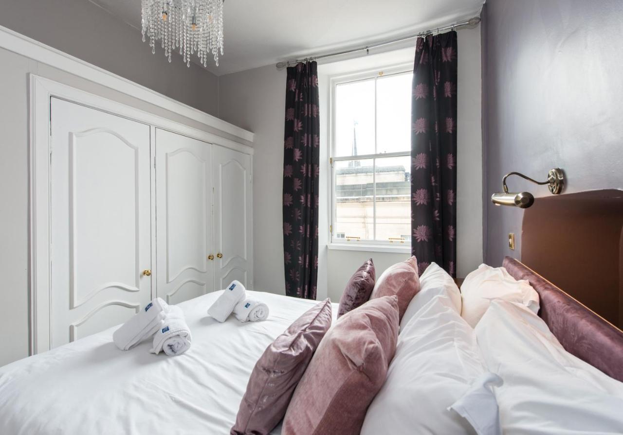 St Giles Royal Mile Apartment เอดินบะระ ภายนอก รูปภาพ