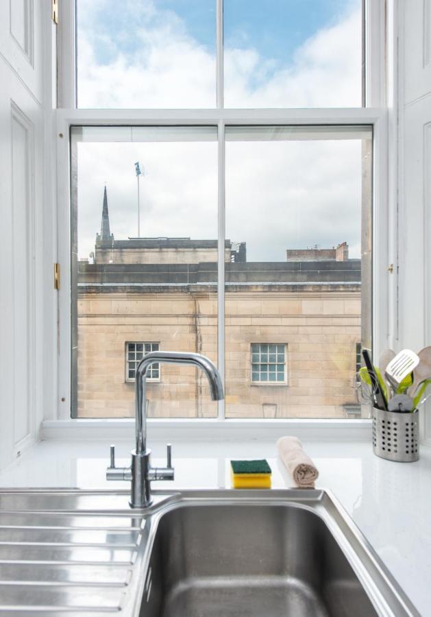 St Giles Royal Mile Apartment เอดินบะระ ภายนอก รูปภาพ