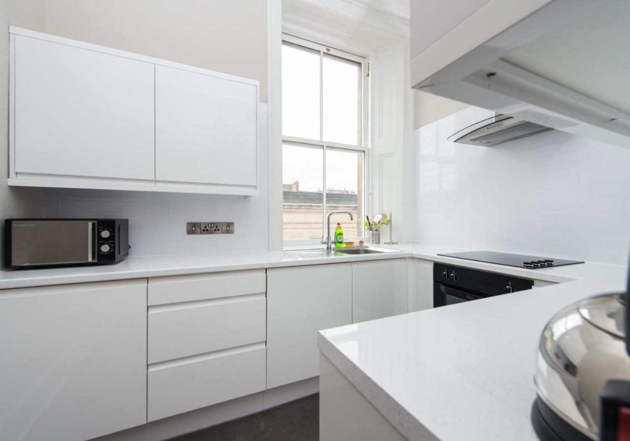 St Giles Royal Mile Apartment เอดินบะระ ภายนอก รูปภาพ