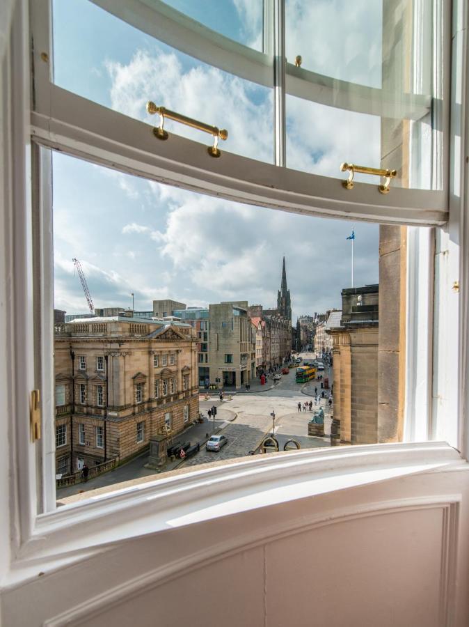 St Giles Royal Mile Apartment เอดินบะระ ภายนอก รูปภาพ