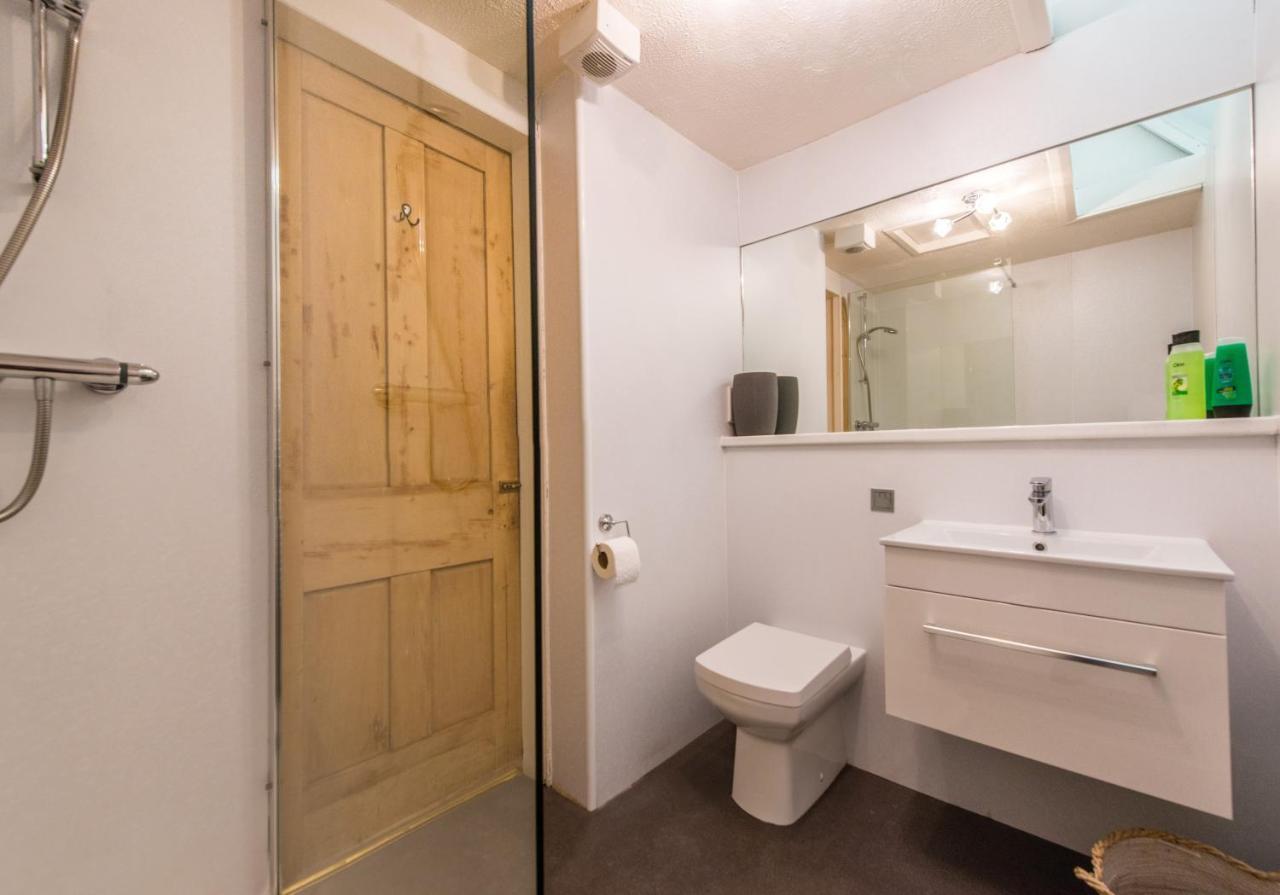 St Giles Royal Mile Apartment เอดินบะระ ภายนอก รูปภาพ